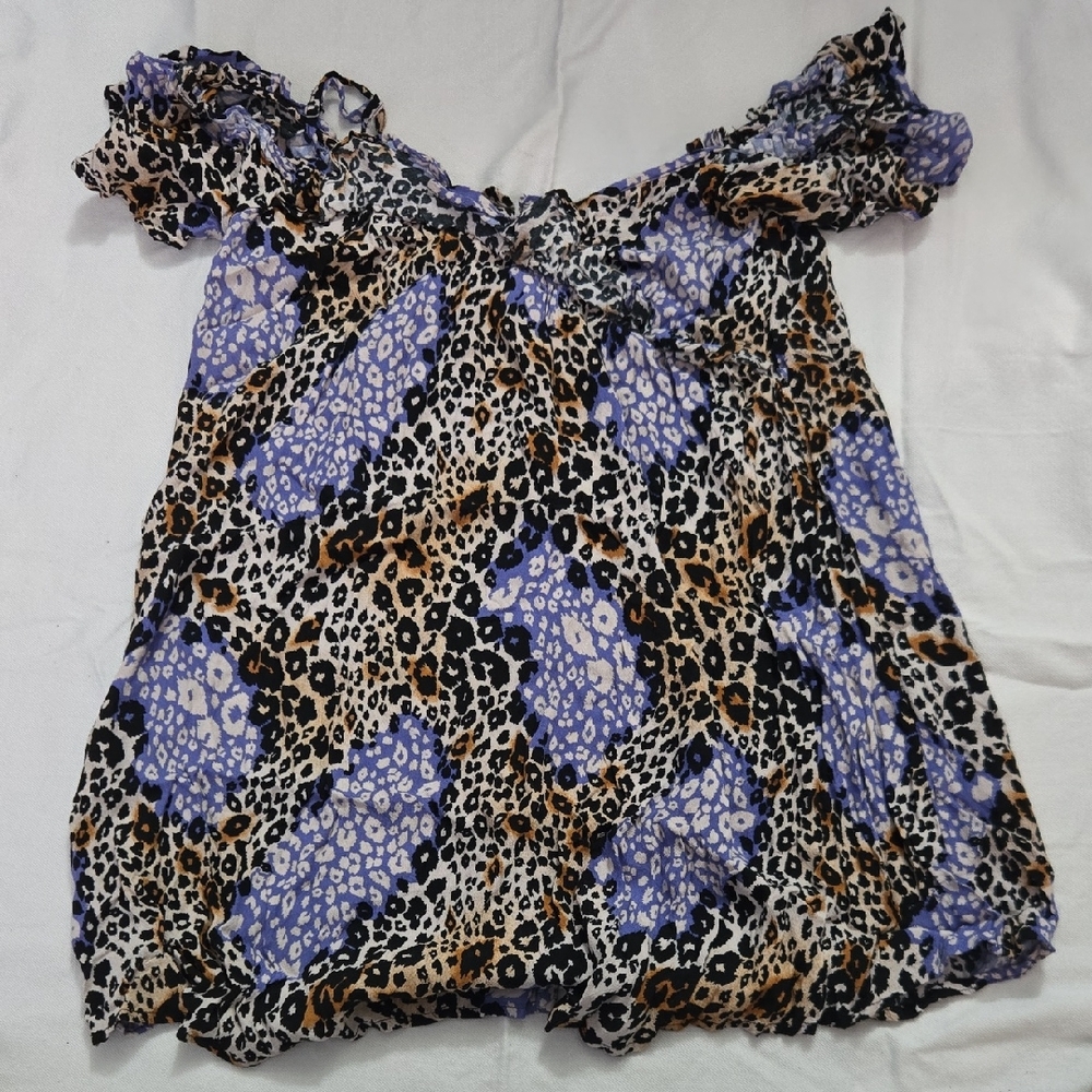 Forever 21 Purple Ruffled Short Sleeve Blouse